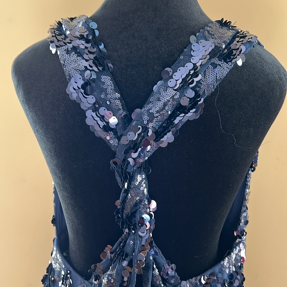 💙Lulus Got That Glam 💙 - Picture 11 of 14